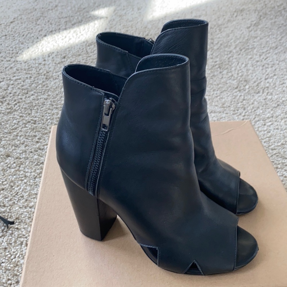 Kelsi Dagger Brooklyn Women's Brasilia Bootie, Black, 9 M US